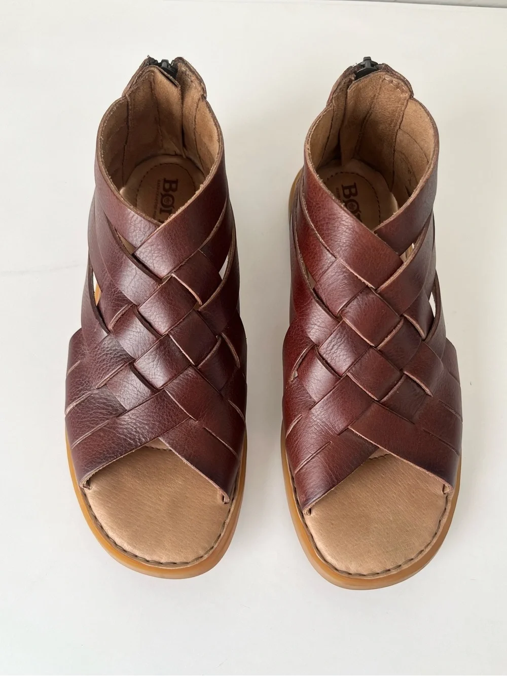 Born Iwa leather woven open toe sandals 6